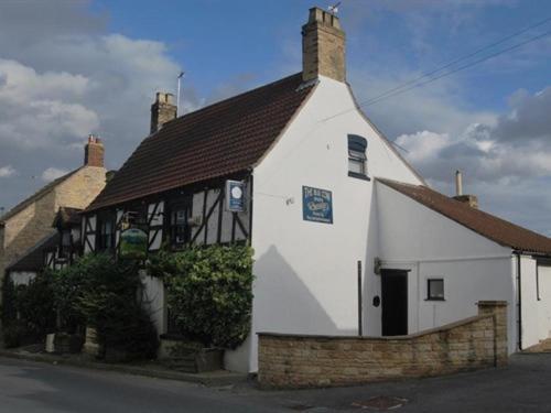 The Blue Cow Hotel South Witham Exterior photo